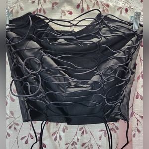 NWT MICAS SZ L CROP TOP